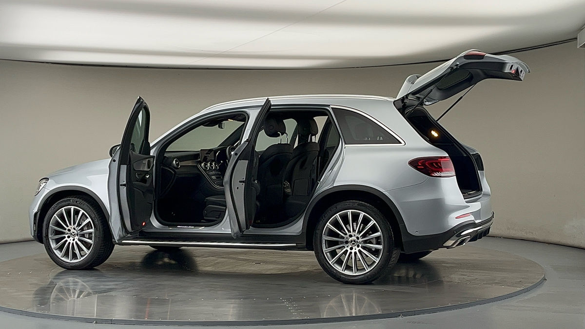 More views of Mercedes-Benz GLC