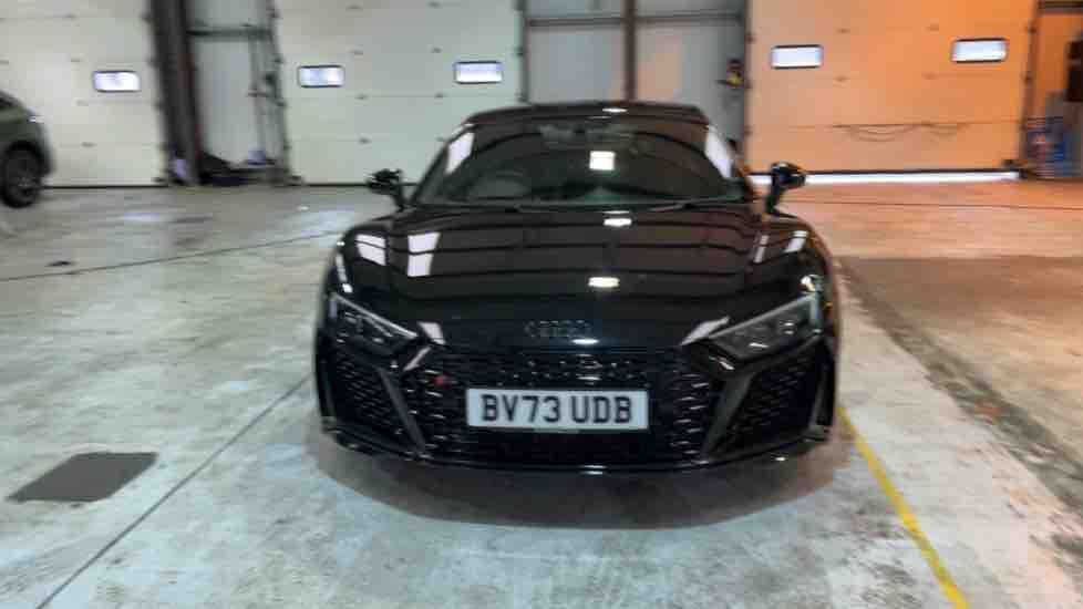 More views of Audi R8