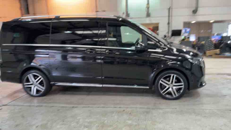 More views of Mercedes-Benz V Class