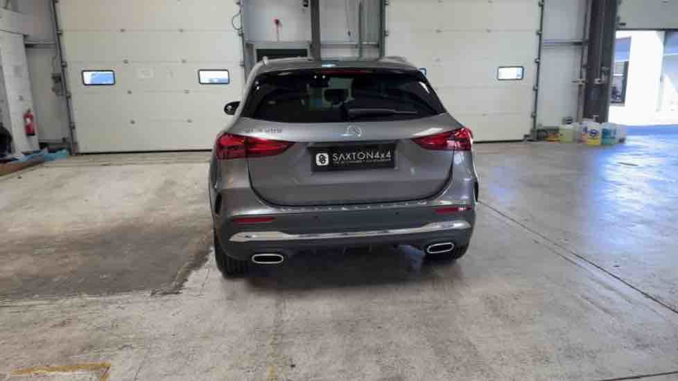 More views of Mercedes-Benz GLA