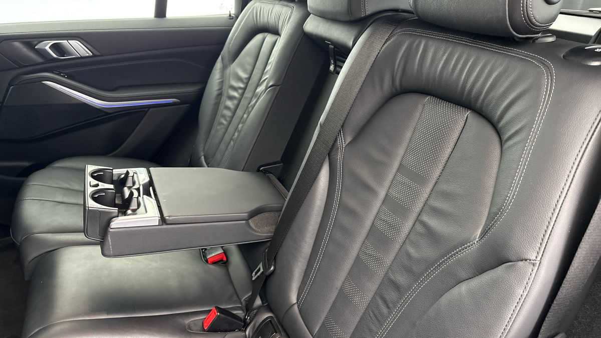 BMW X5 Image 9