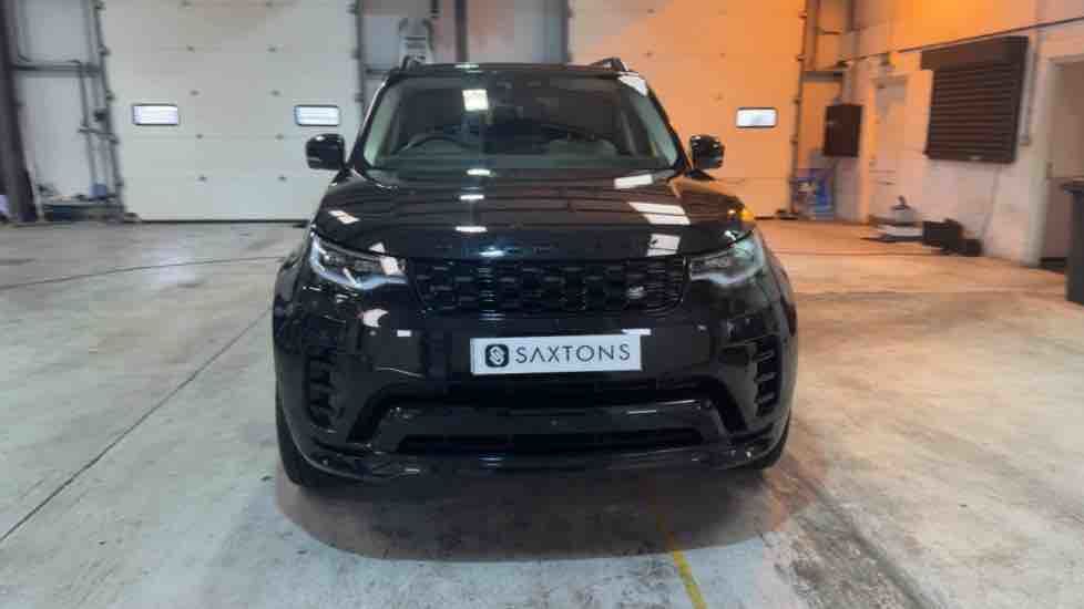 More views of Land Rover Discovery