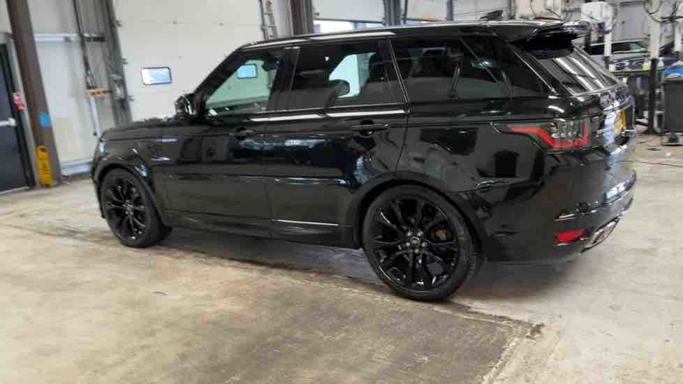 More views of Land Rover Range Rover Sport