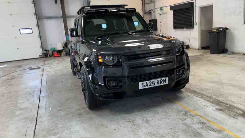 More views of Land Rover Defender 110