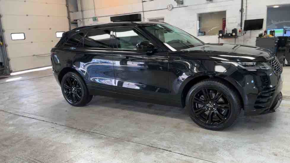 More views of Land Rover Range Rover Velar