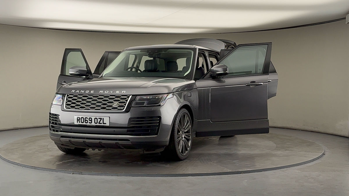 More views of Land Rover Range Rover