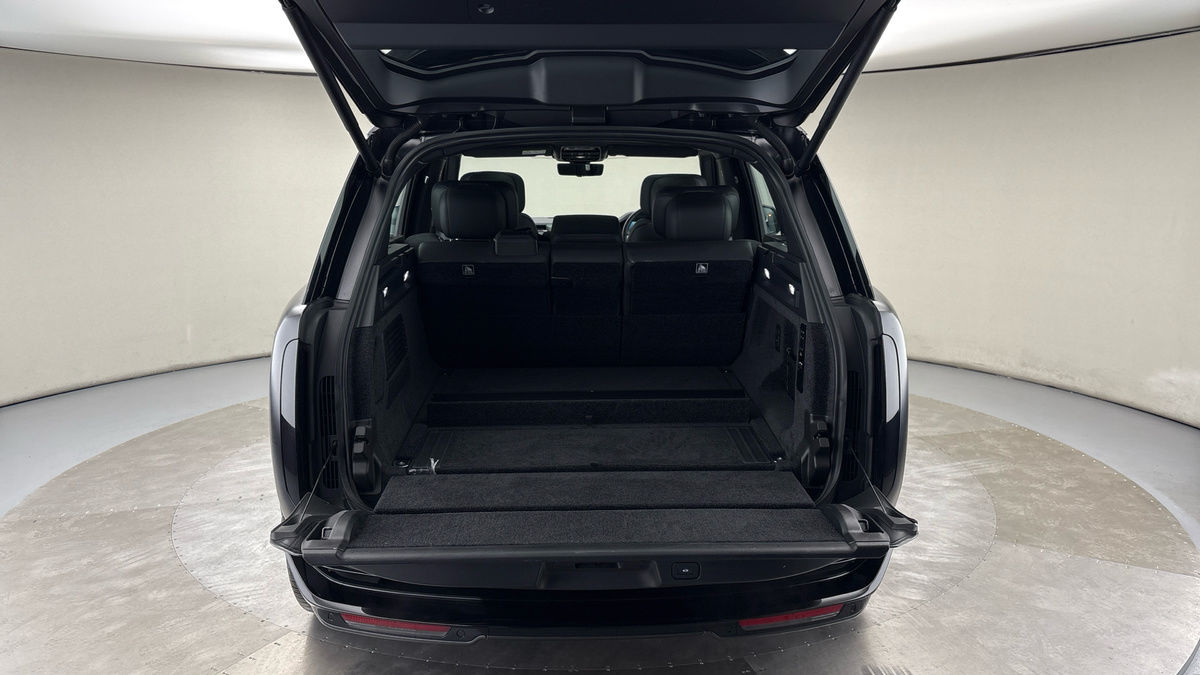 Land Rover Range Rover Image 11