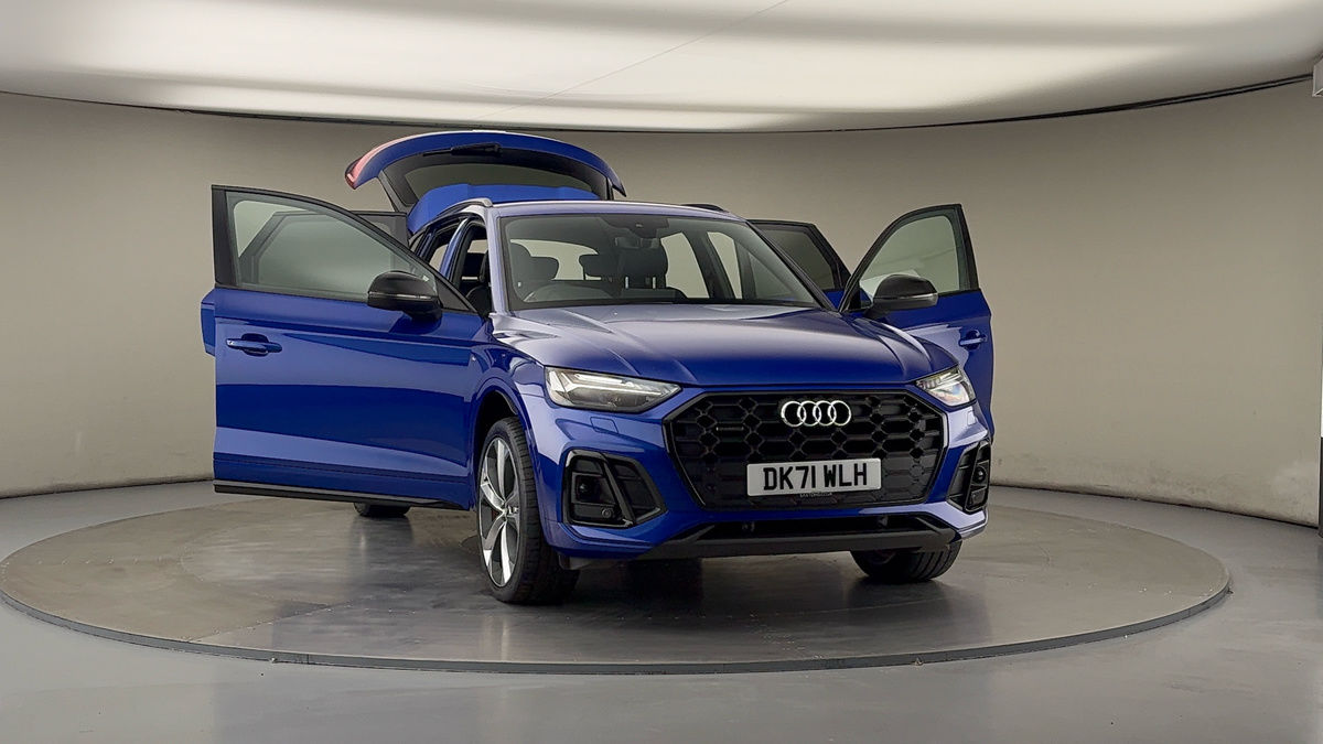 More views of Audi Q5