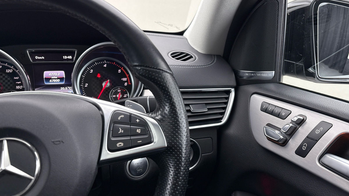 Mercedes-Benz GLE Image 14