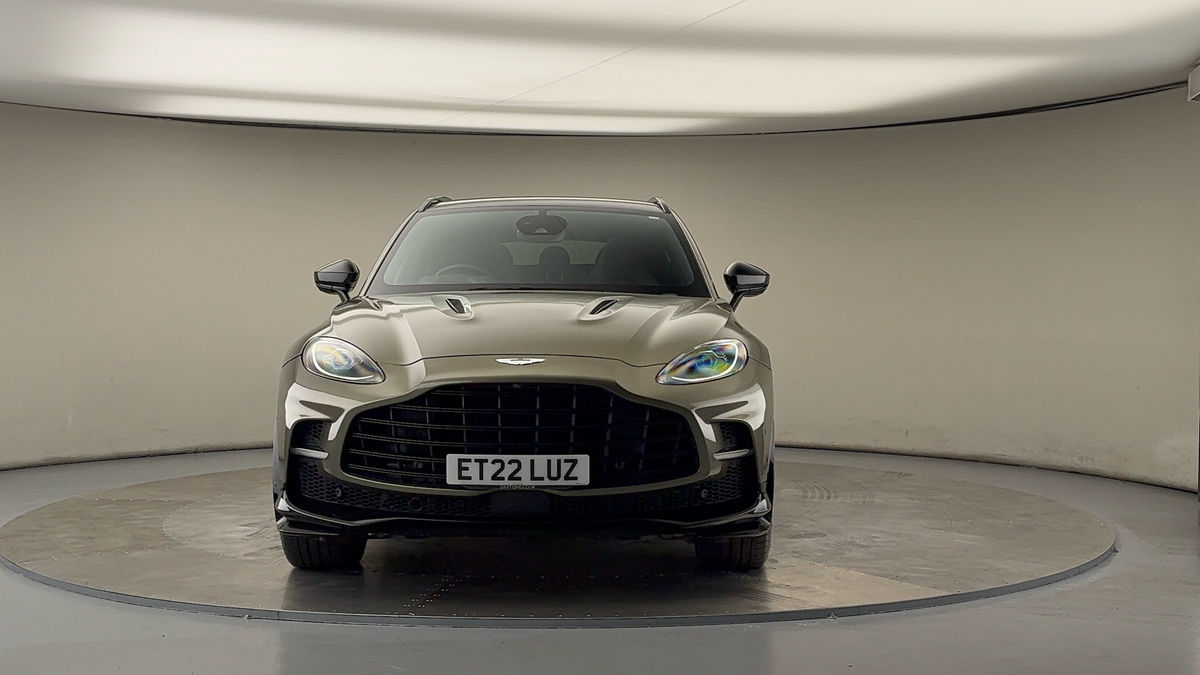 Aston Martin DBX Image 3