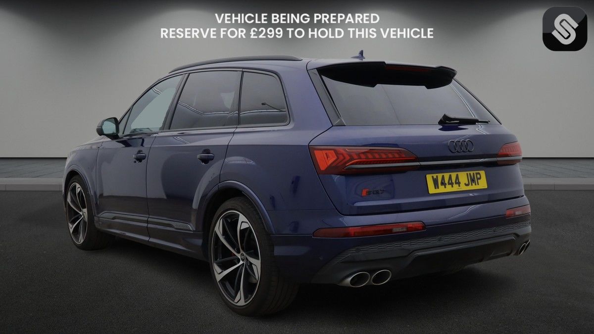 Audi SQ7 Image 3