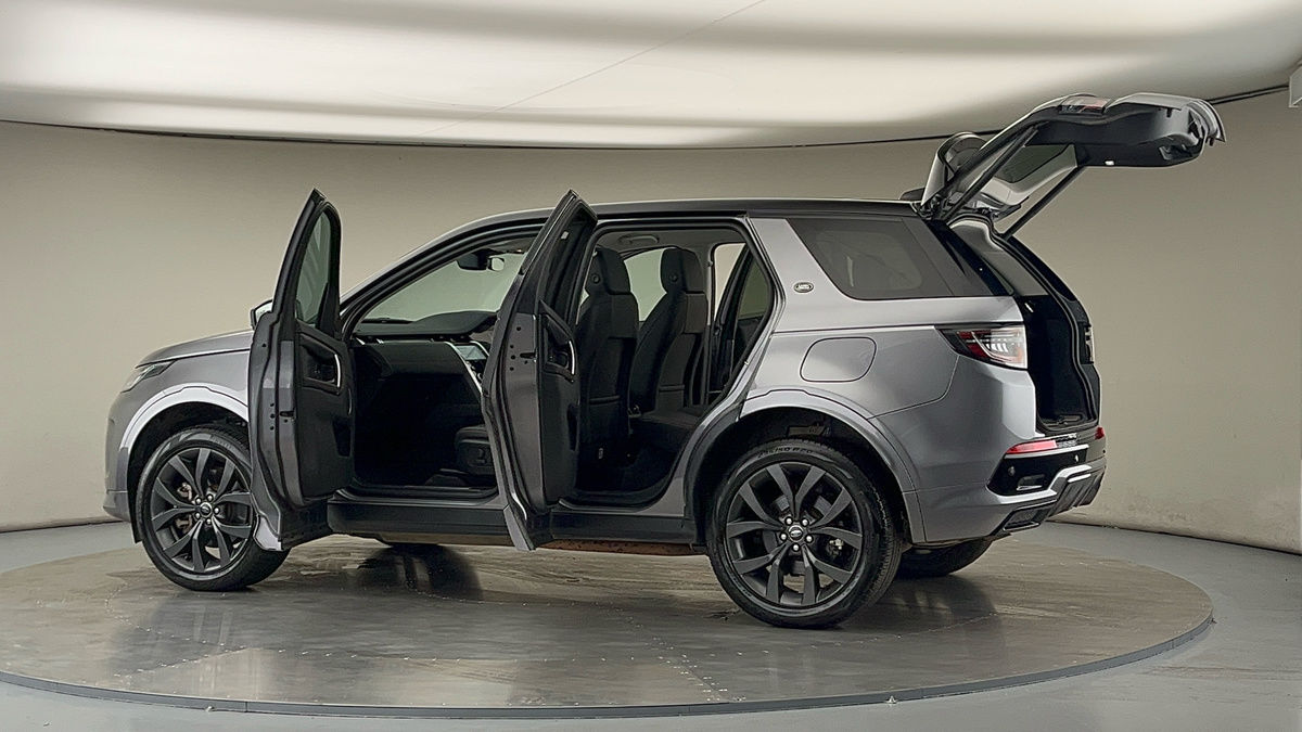 More views of Land Rover Discovery Sport