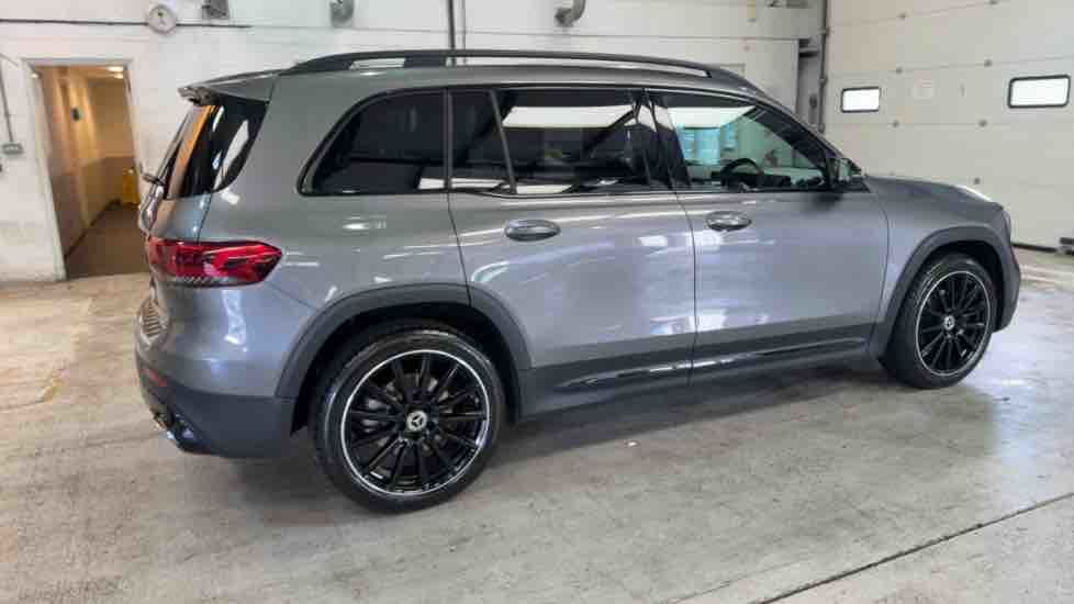 More views of Mercedes-Benz GLB