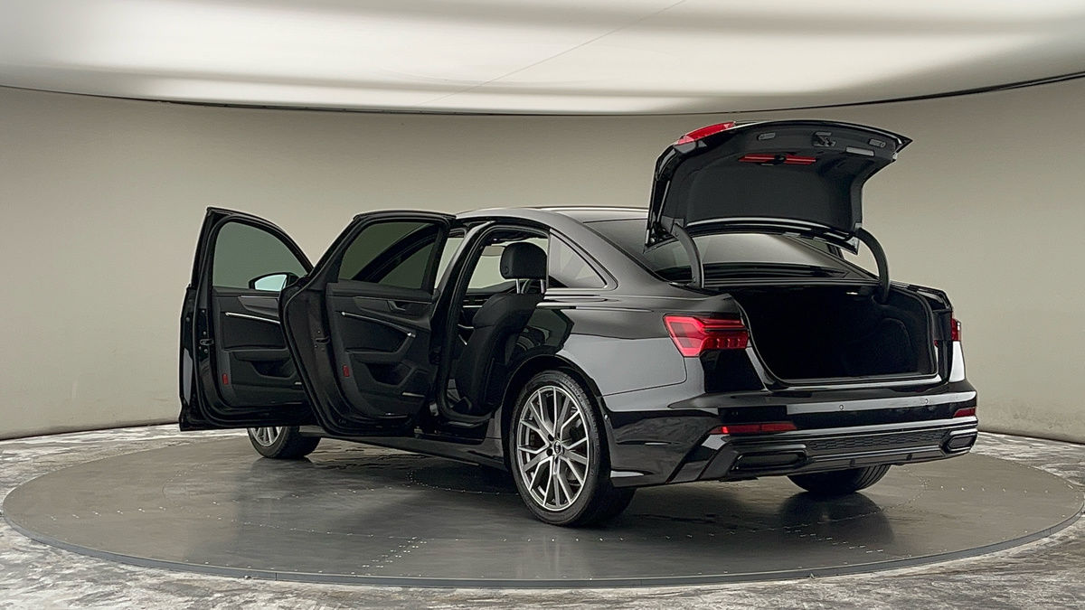 Audi A6 Saloon Image 23