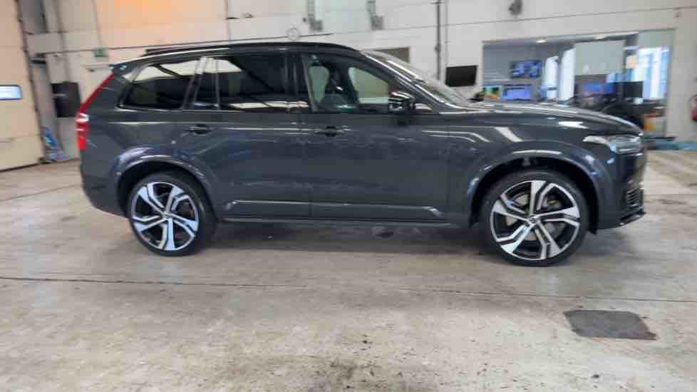 More views of Volvo XC90