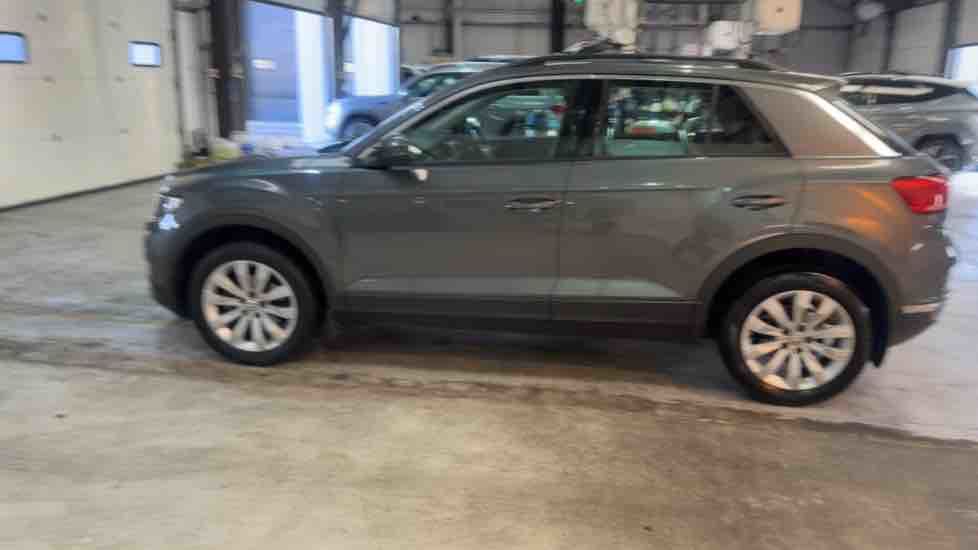 More views of Volkswagen T-Roc