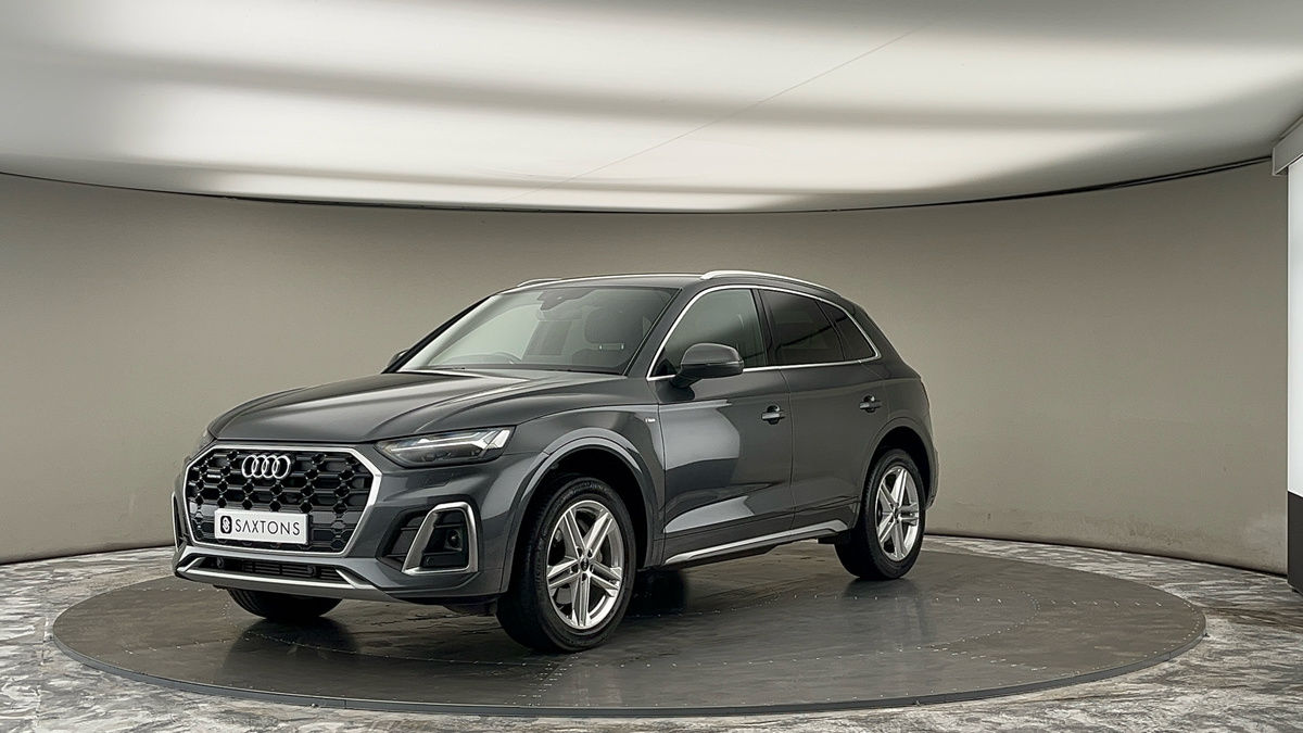 More views of Audi Q5