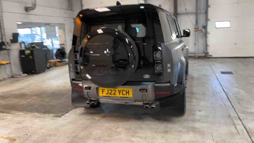 More views of Land Rover Defender 110