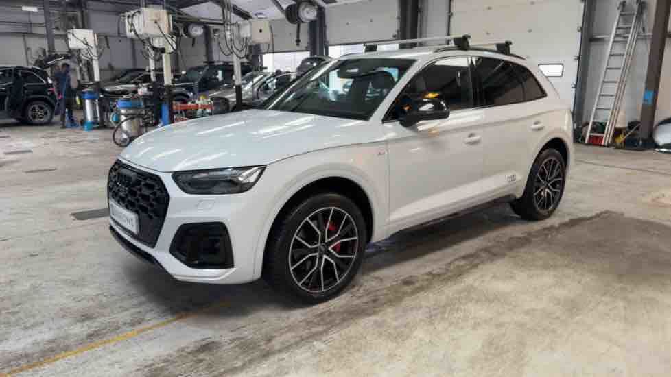 More views of Audi Q5
