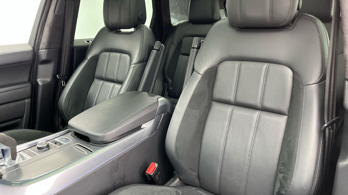 Land Rover Range Rover Sport Image 7