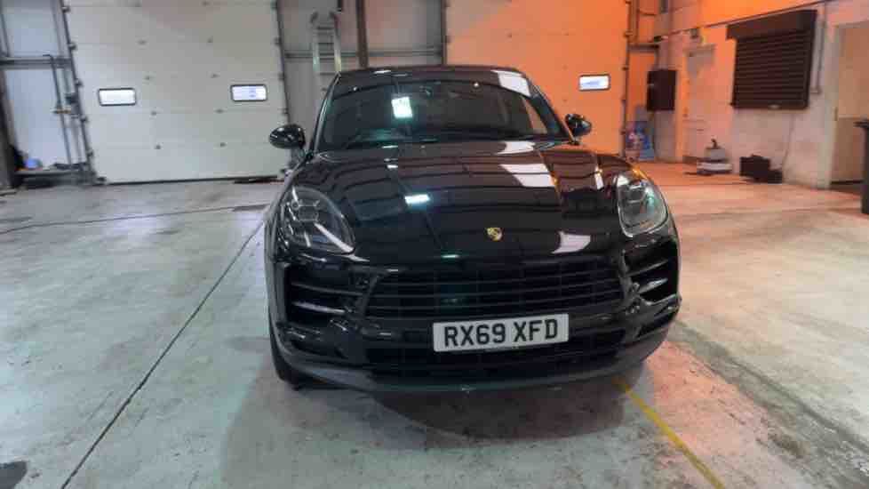 More views of Porsche Macan
