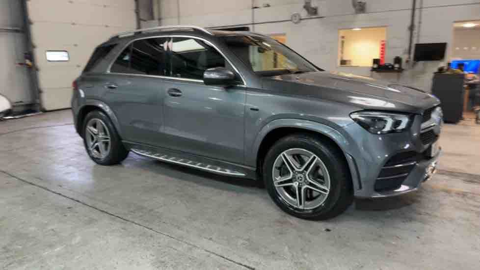 More views of Mercedes-Benz GLE