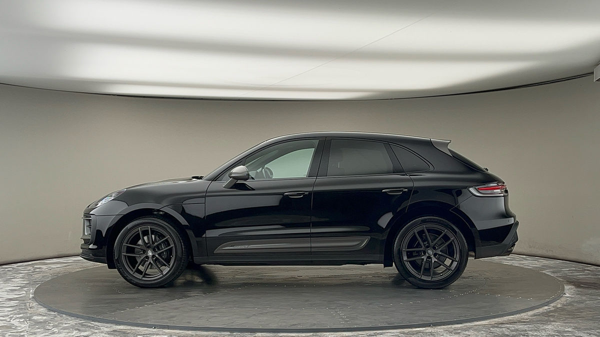 More views of Porsche Macan