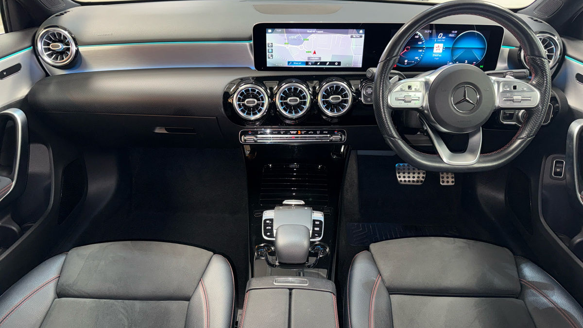 Mercedes-Benz A Class Image 12