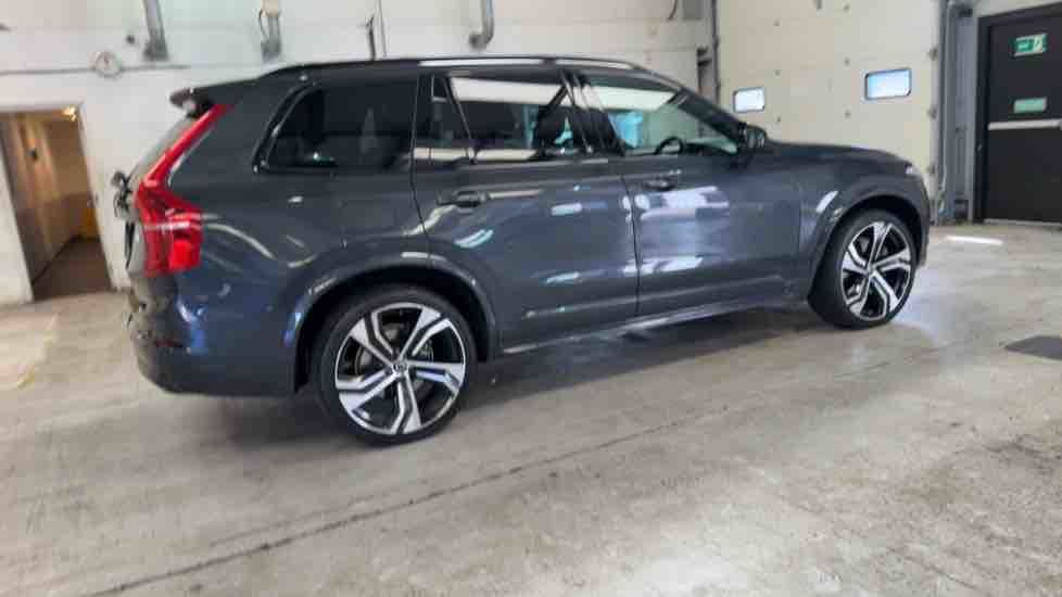 More views of Volvo XC90