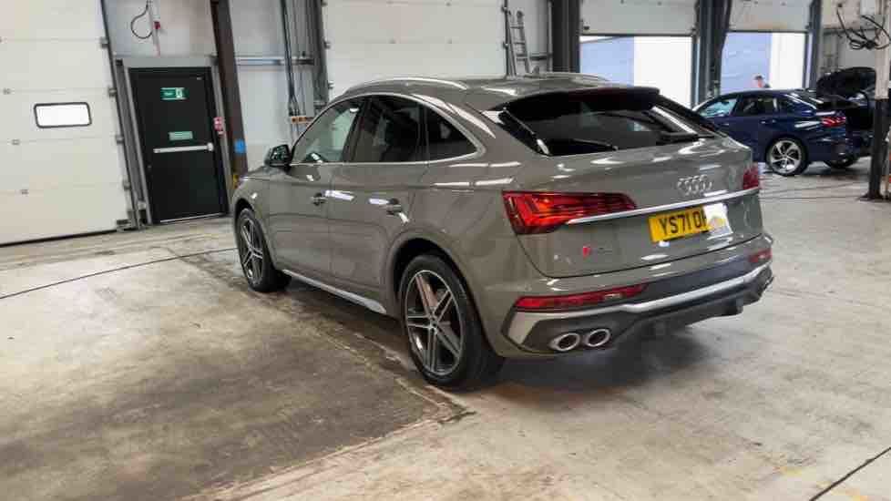 More views of Audi SQ5