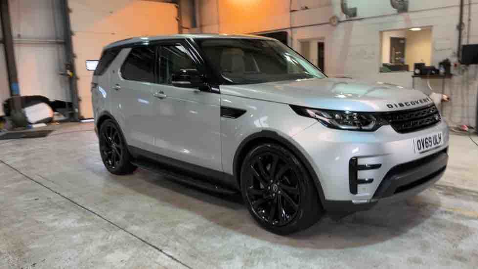 More views of Land Rover Discovery