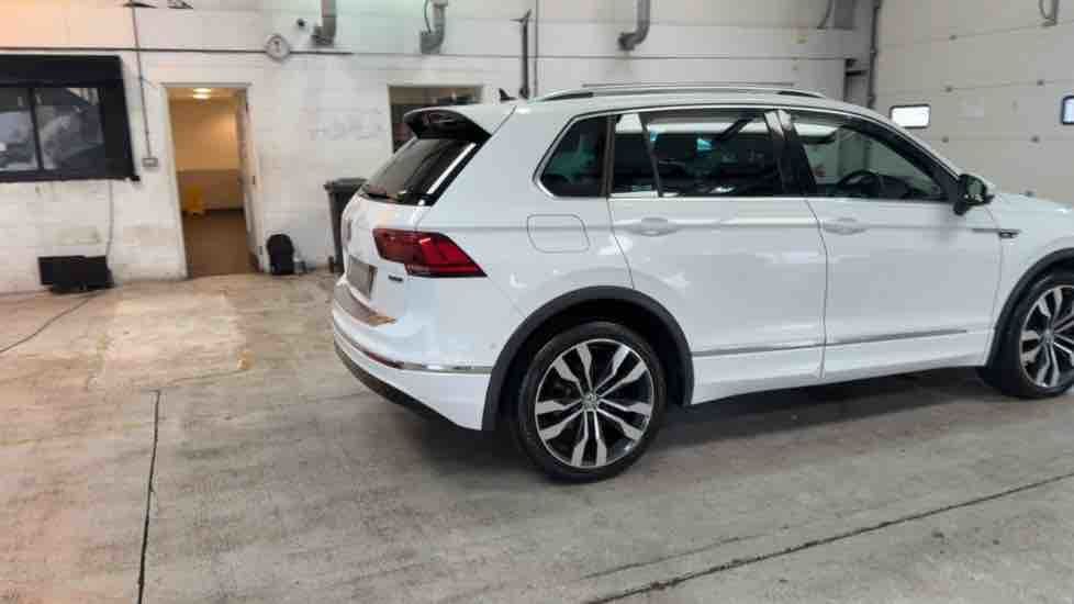 More views of Volkswagen Tiguan
