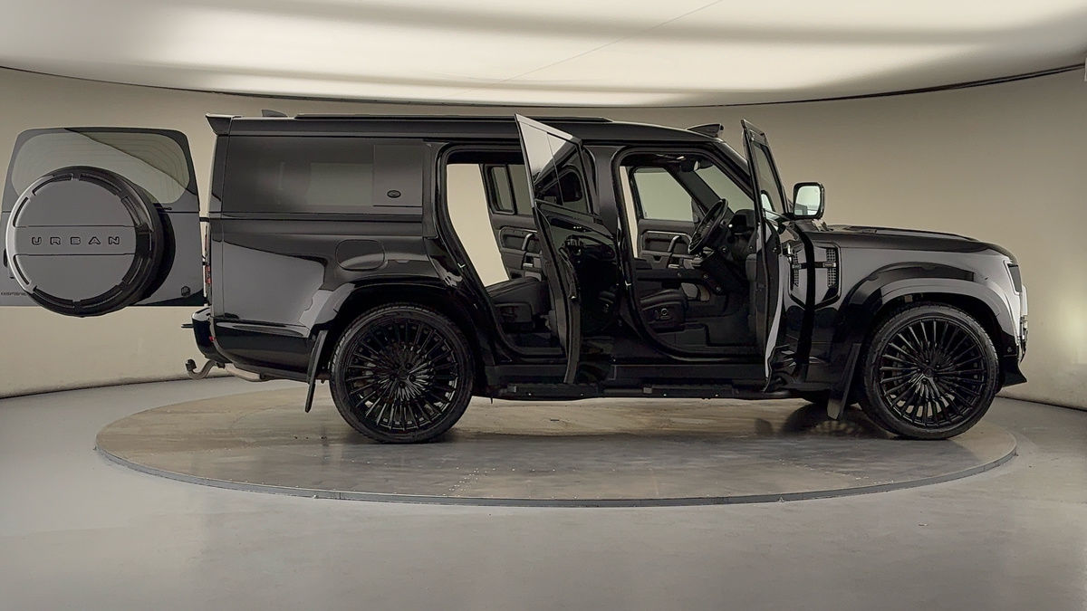 More views of Land Rover Defender 130