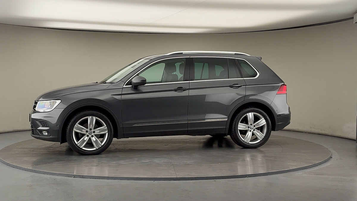 More views of Volkswagen Tiguan