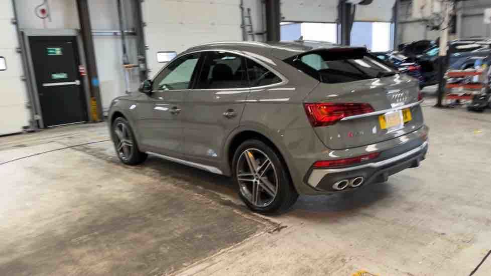 More views of Audi SQ5