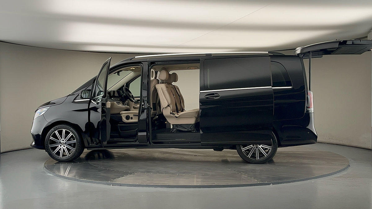 More views of Mercedes-Benz V Class