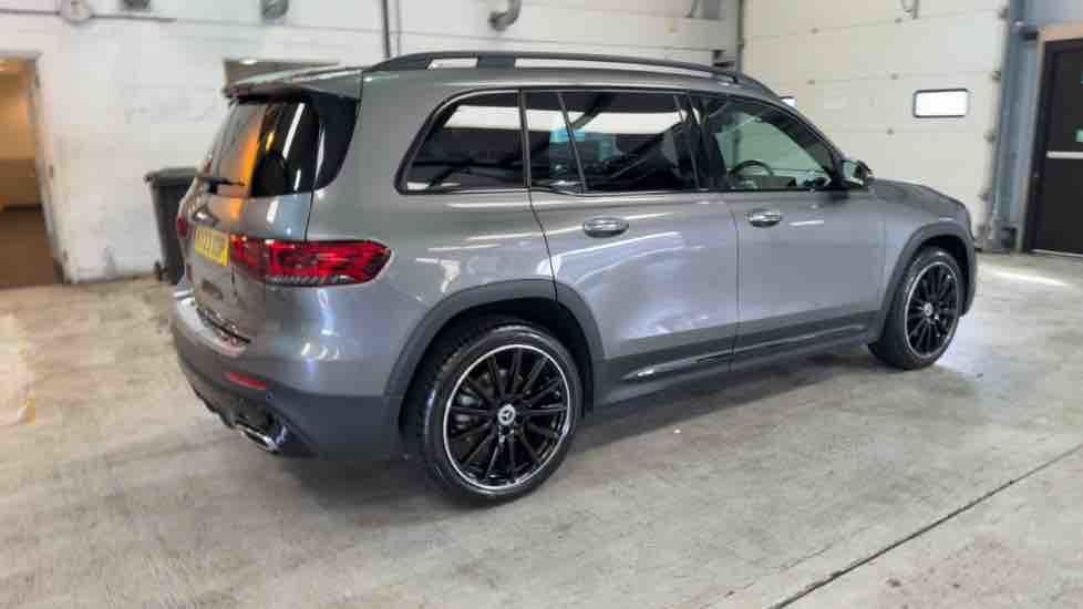 More views of Mercedes-Benz GLB