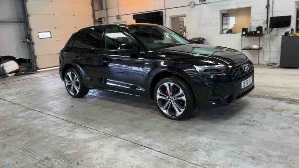 More views of Audi Q5