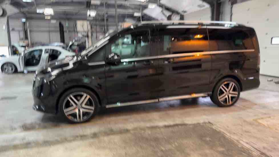 More views of Mercedes-Benz V Class