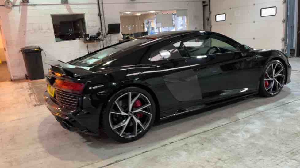 More views of Audi R8