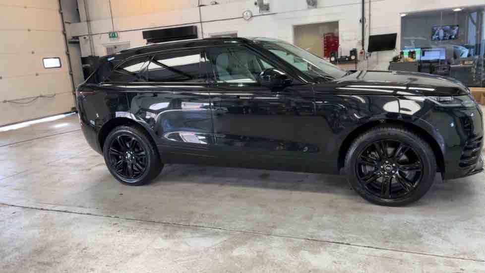 More views of Land Rover Range Rover Velar