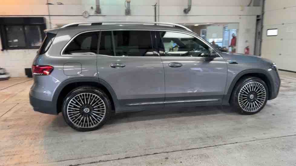 More views of Mercedes-Benz EQB