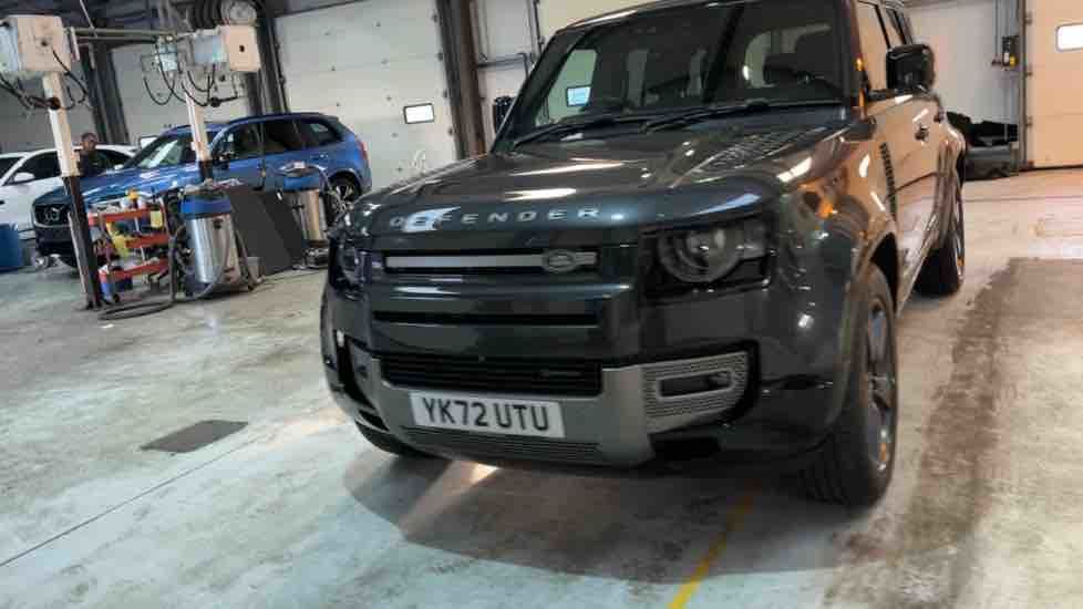 More views of Land Rover Defender 110