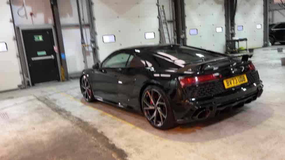 More views of Audi R8