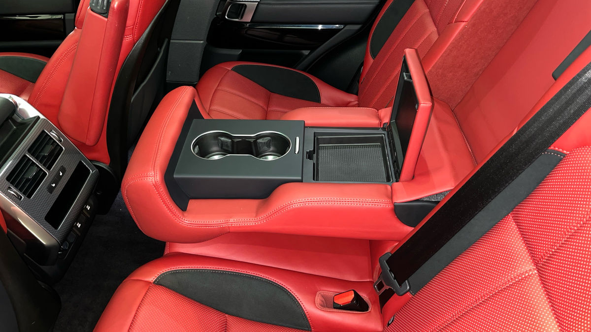 Land Rover Range Rover Sport Image 9