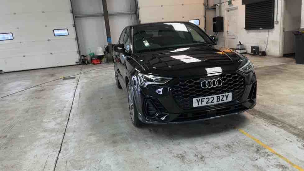More views of Audi Q3