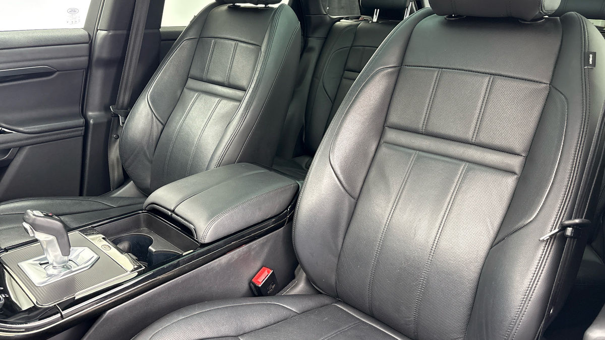 Land Rover Range Rover Evoque Image 7