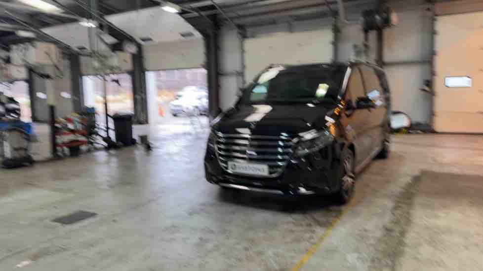 More views of Mercedes-Benz V Class