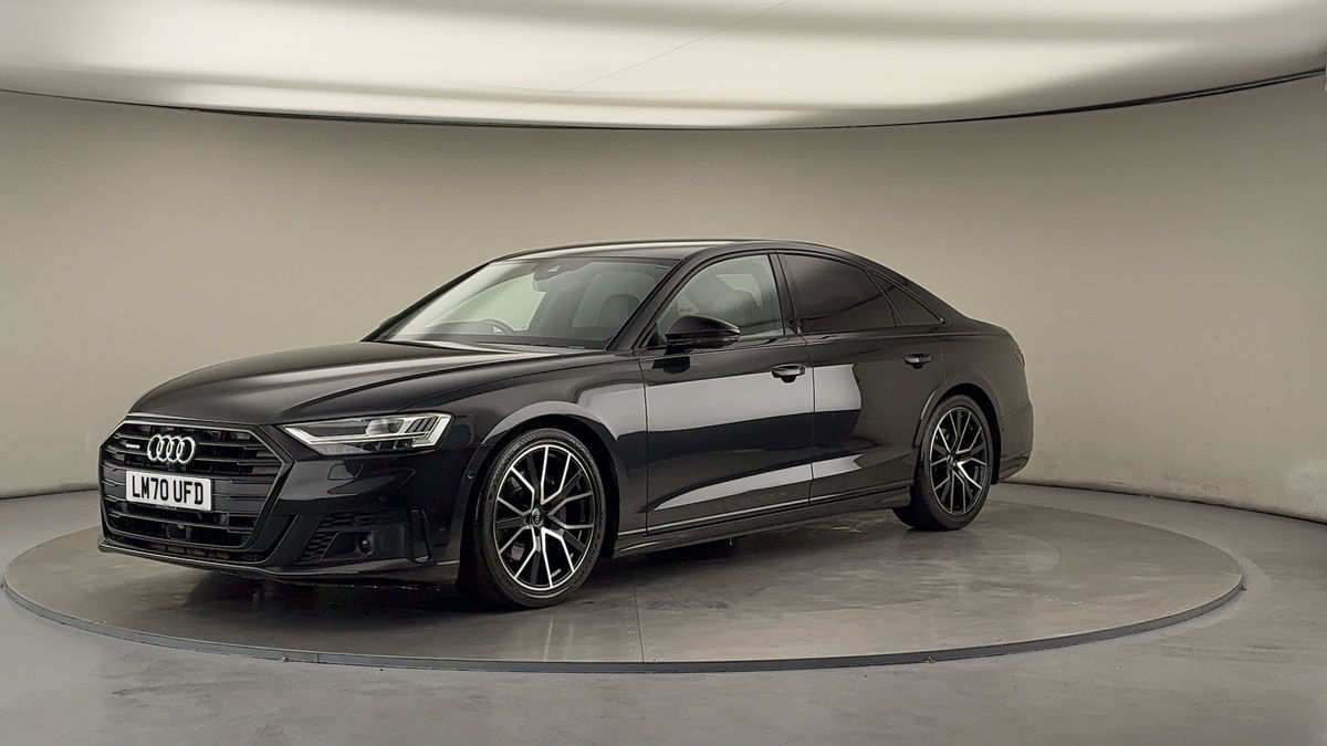 Audi A8 Image 26