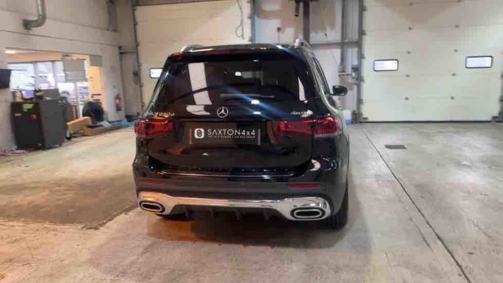 More views of Mercedes-Benz GLB